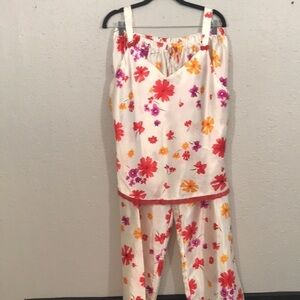 Moon dance Two Piece Floral Satin Pj Sleeveless Set      size xl